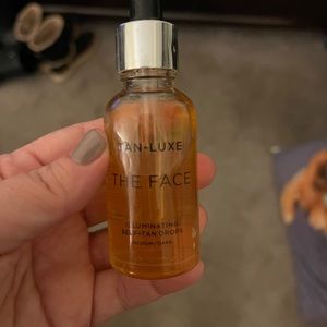 Tan Luxe face illuminating drops